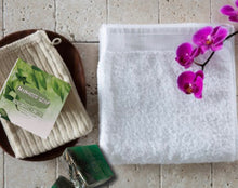 Load image into Gallery viewer, Manhood Bar Soap